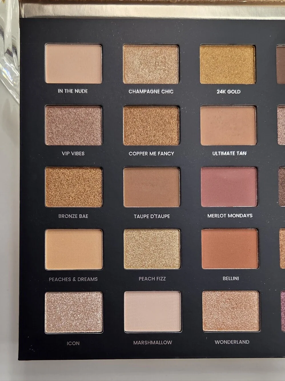 ICONIC London Day to Slay Eyeshadow Palette